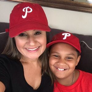 Meet your Posher, Iris